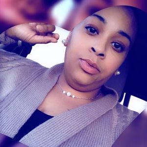 Meet your Posher, Donella